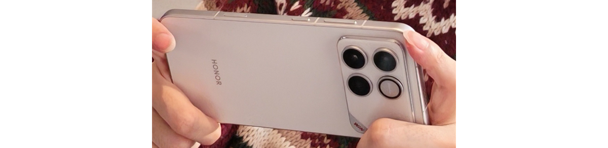 荣耀WIN真机首次亮相！横向大矩阵Deco 主动散热风扇吸睛