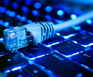 我国千兆宽带接入速率用户达2.49亿户 占总用户数35.8%