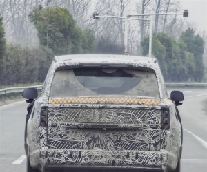 小米YU9轻伪装曝光：竖状尾灯和无边框后视镜